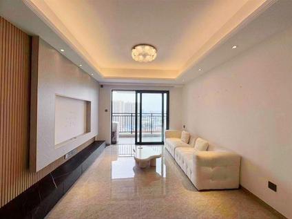 北京卓越招商臻珑府3室2厅89.55平中楼层/共28层