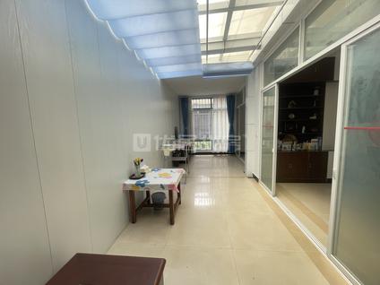 北京鑫苑(别墅)8室3厅215平低楼层/共1层