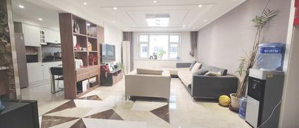 北京森警小区3室2厅123平高楼层/共7层