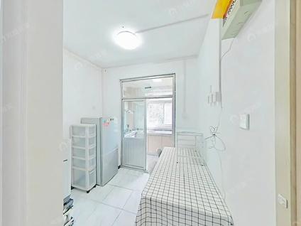 北京八里庄东里北巷1室1厅36.23平中楼层/共5层