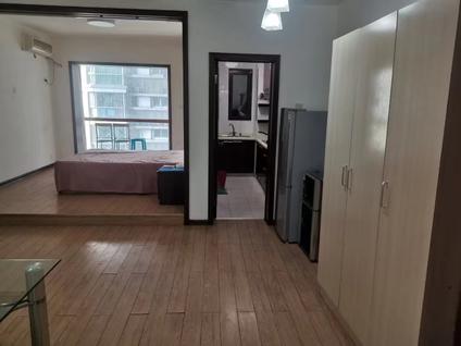 天津诚基中心国际公寓1室1厅60平高楼层/共50层