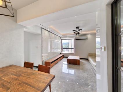 北京罗宾森璀璨新城(一期)4室2厅129.04平中楼层/共31层