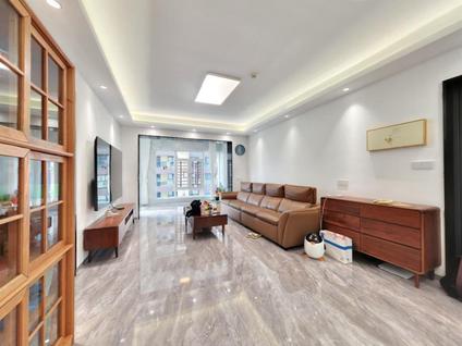 北京龙华府4室2厅135.84平低楼层/共26层