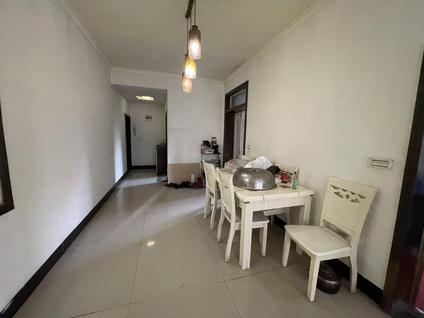 北京宏川阳光家园3室2厅146平中楼层/共7层