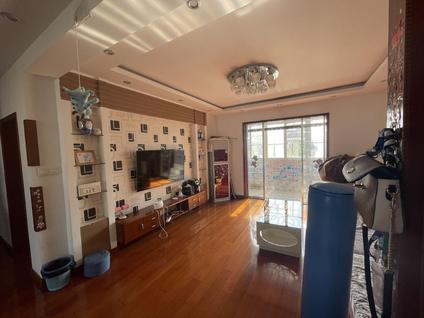 北京潭桥公寓(南园)3室2厅127平高楼层/共7层