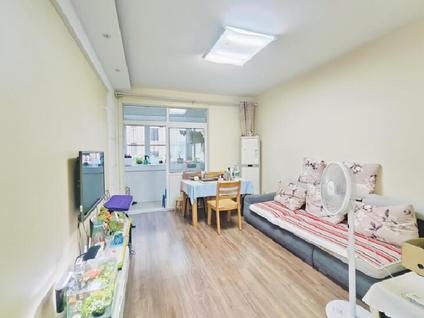 北京石桥小区3室1厅82.74平中楼层/共5层