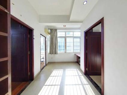 北京执信南路4室2厅105.33平中楼层/共9层