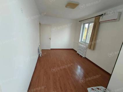 北京机场南路(西里)2室1厅58平高楼层/共4层