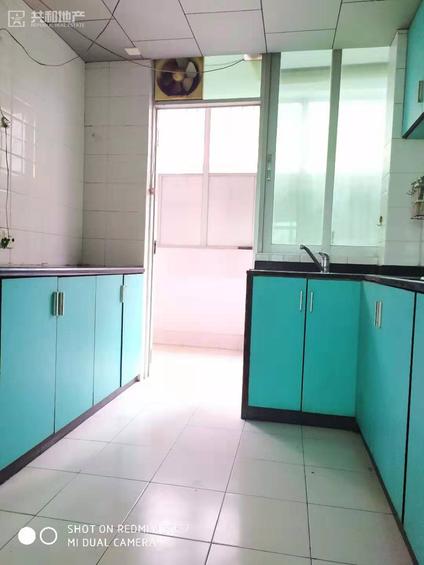 广州晓翠苑(花都)3室2厅120平低楼层/共8层