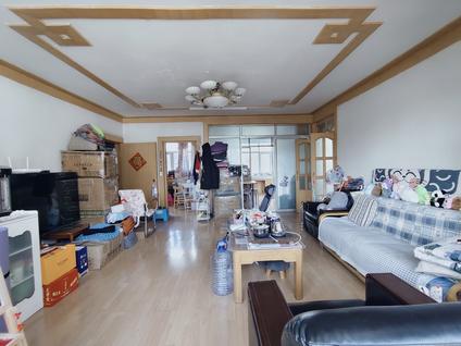 北京地矿局杨家寨小区3室2厅93.23平高楼层/共7层