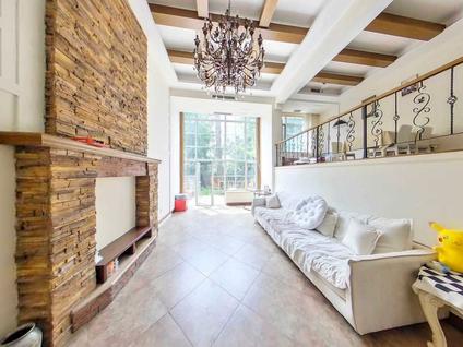 北京海天瀛洲5室2厅264.91平低楼层/共1层