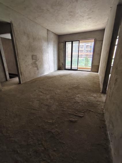 北京轩汇豪庭3室2厅92平低楼层/共30层