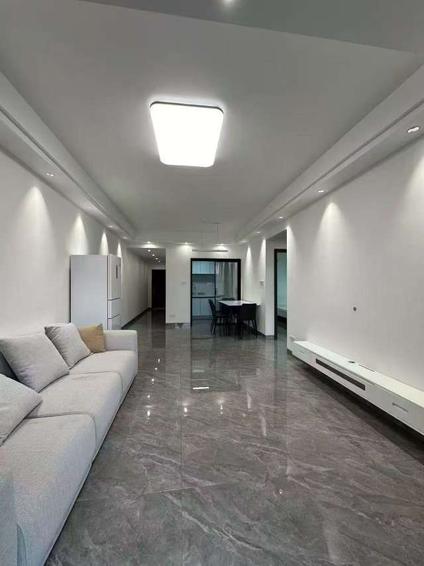 北京正德玥珑湾3室2厅95平高楼层/共26层