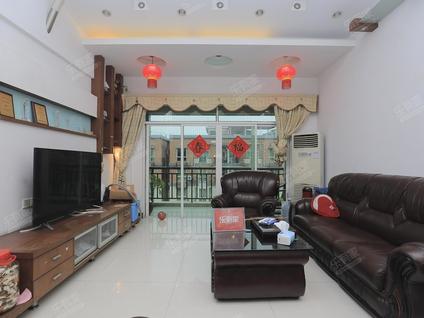 江门星河花园3室2厅113.84平高楼层/共6层