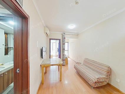 北京中海凯旋门1室1厅44.23平低楼层/共34层