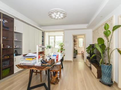 北京枫润家园2室1厅93.74平低楼层/共6层