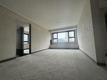 北京中远金麟府3室2厅115平低楼层/共28层