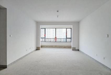 济南绿地IFC中央公馆B9地块4室2厅148.07平中楼层/共17层