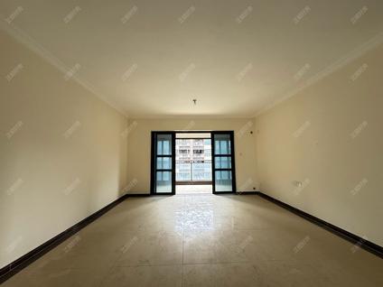 北京时代港4室2厅166.7平中楼层/共18层