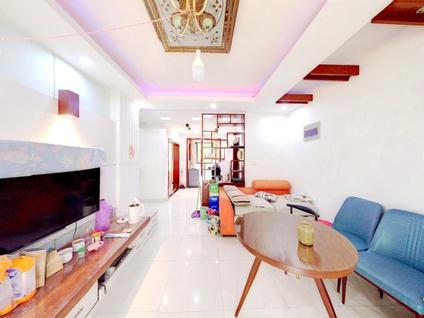 北京新城域3室2厅112平低楼层/共17层