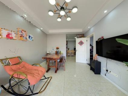 北京天泽苑2室1厅85.4平中楼层/共18层