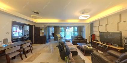 珠海万科珠宾花园4室2厅134.66平低楼层/共32层