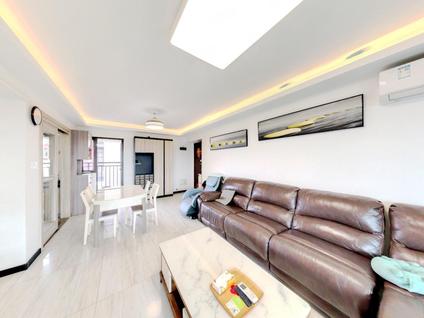 北京万科幸福城3室2厅96.37平高楼层/共18层