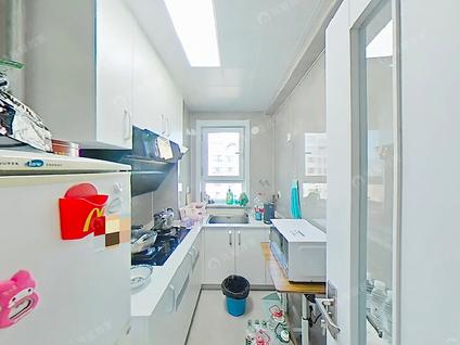 北京朝凤山庄1室1厅63.09平高楼层/共8层