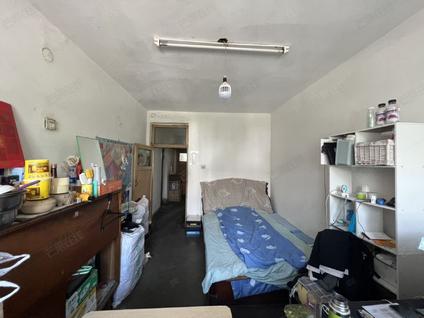 北京万柳塘小区(北区)1室1厅43平低楼层/共7层