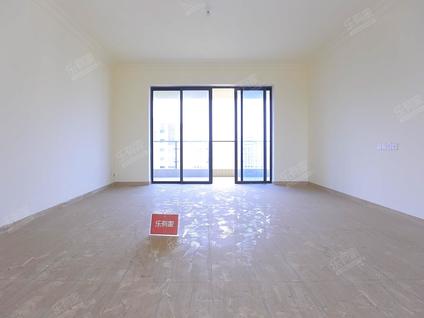 江门碧桂园滨江壹号4室2厅144.65平高楼层/共33层