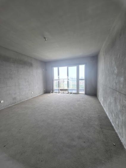 北京广汇东湖城5室2厅188平高楼层/共25层