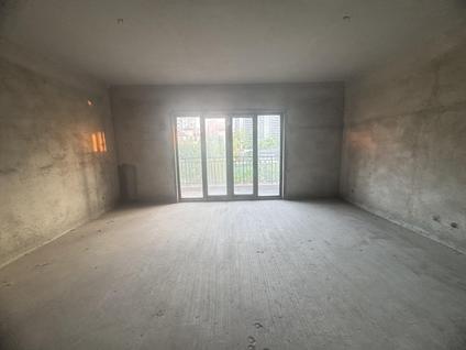 宿州托斯卡纳小镇6室2厅320平低楼层/共3层