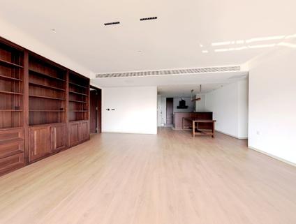 成都中铁建西派金沙4室2厅178.2平高楼层/共21层