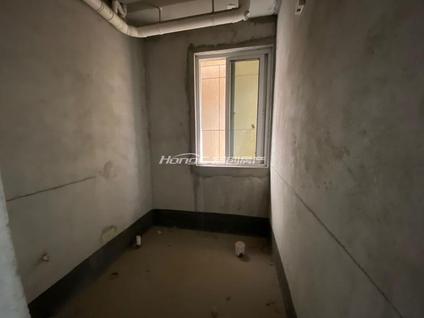 北京璟湖国际2室2厅93平高楼层/共18层