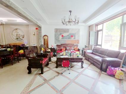 北京泷悦长安5室2厅245.03平低楼层/共4层