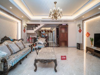 江门奕聪花园4室3厅233.94平低楼层/共1层