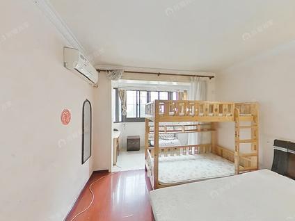 北京西湖苑1室1厅32.64平低楼层/共6层