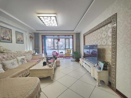 北京园中园2室2厅136.92平低楼层/共24层