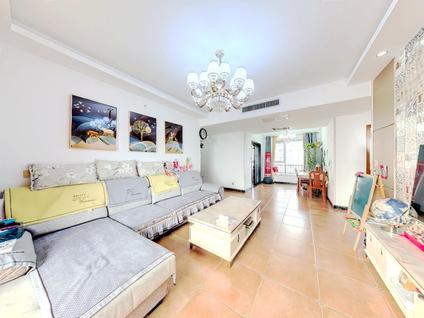 北京国润城3室2厅133.91平高楼层/共33层