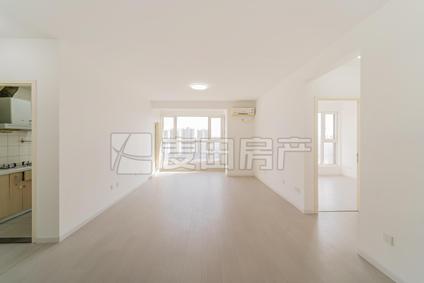 北京北京香颂(二期)2室2厅104平高楼层/共23层