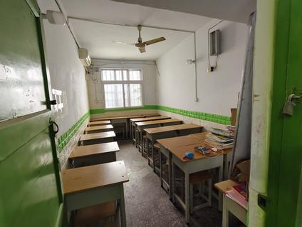 北京教育局家属院(孟津)3室1厅87平低楼层/共5层