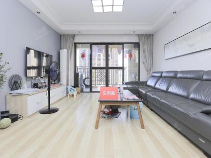 江门保利中宇花园5室2厅140平低楼层/共33层