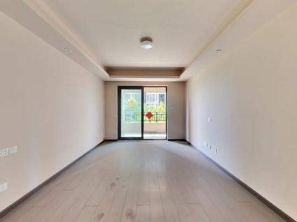 北京绿地城(协子河畔A)3室2厅88.54平低楼层/共34层