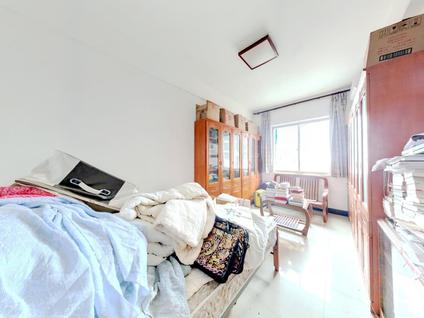 北京佳宝花园4室2厅173.1平高楼层/共18层