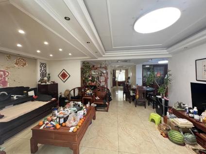 北京绿地商务城(香颂)5室3厅221.28平低楼层/共3层