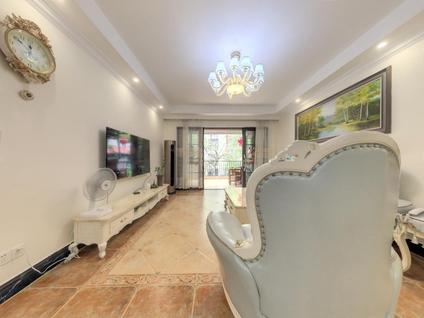 北京慧远美林谷4室2厅173.55平低楼层/共7层