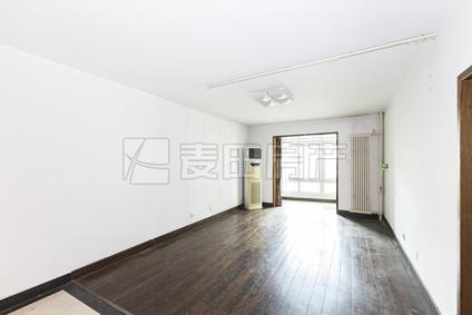 北京世纪城(远大园五区)2室2厅137平低楼层/共18层