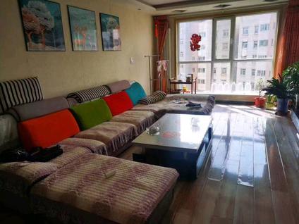 北京景岳公寓3室2厅129平低楼层/共18层