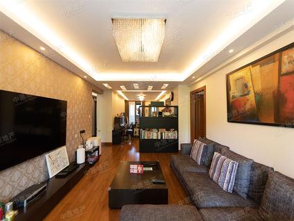 北京永业公寓3室3厅154.23平低楼层/共35层