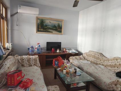 北京临沂大学西校区家属院3室2厅82.5平中楼层/共5层